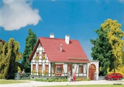 232215 Faller Fachwerkhaus Mit Garage