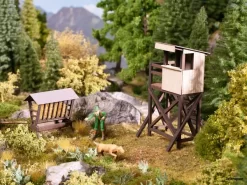 67137 Noch Jägerstand & Futterkrippe